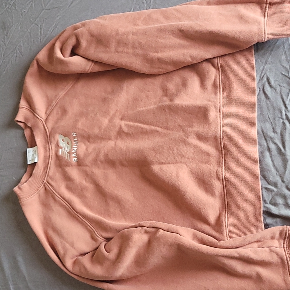 New balance crewneck